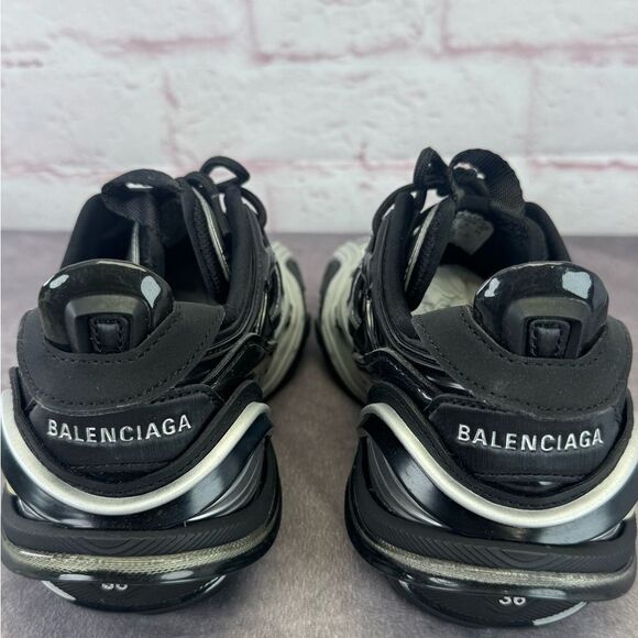 Balenciaga Sneakers Women’s Black and White Tyrex Shoes NEW 6 - Picture 7 of 12